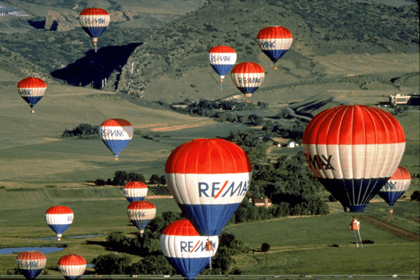 RE/MAX ~ Above the Crowd!