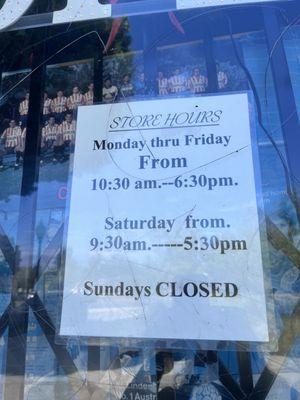 Store hours 8/2023