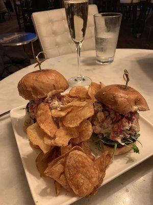 New England lobster roll