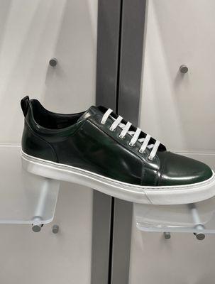 Handpainted leather sneakers - made in Central Italy - up to size 18
 
 These are customizeable