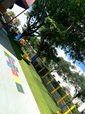 Future Generation Learning Center (Playground)