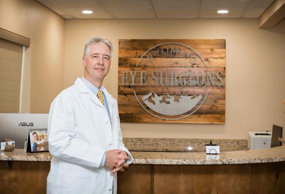 Michael Walker, MD | Cataract & LASIK Surgeon in Sheridan, WY