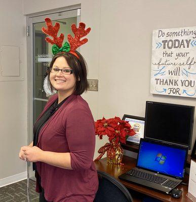 Vest elves working hard to decorate!