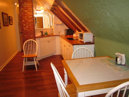 New kitchen in the Artist Loft.