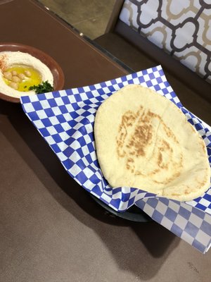 Hummus with Pita bread