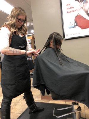 My daughter was so happy with her haircut, the stylist was so friendly that made her confortable.