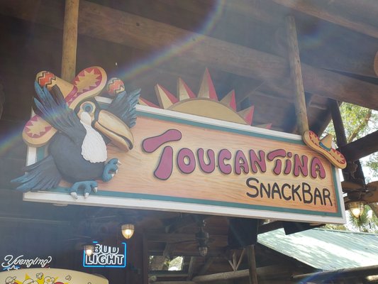 The snack bar inside The Alligator Farm.