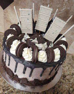 Oreo Avalanche Drip Cake