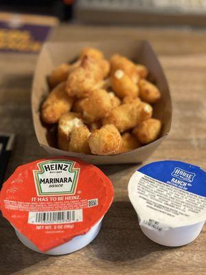 Fried Cheese Curds