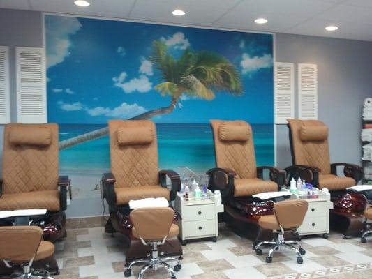 Platinum Nail Salon