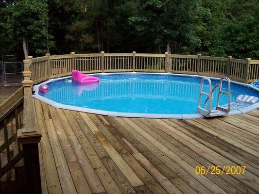 Deck around above ground pool