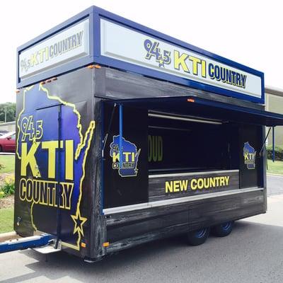 Trailer wrap for KTI Country