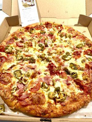 Pepperoni / Ham / Green Olives / Jalapeños