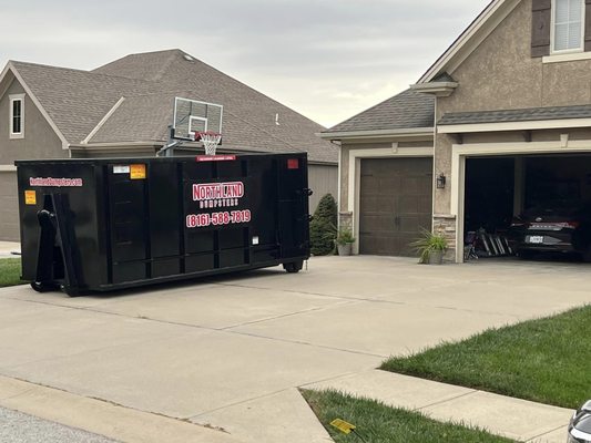 30 Yard Dumpster Rentals in Kansas City,  Missouri