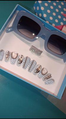 Matching Glam Sets
Glasses 
Earrings
Acrylic Nails