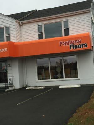 Payless Floors of North Attleborough -- 805 East Washington Street / Route 1, North Attleborough             Storefront