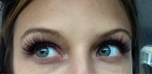 Thanh always does a fantastic job! Best lash extensions EVER!