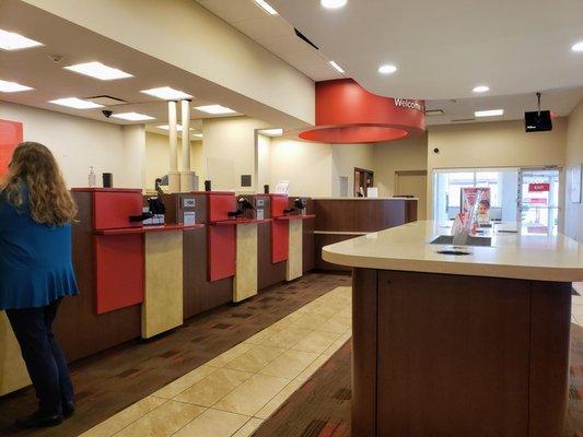 Lobby at Key Bank Linden Ave. Dayton