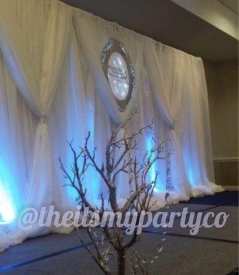 Simple and elegant backdrop from the door