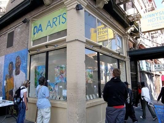 DA Arts 135 6th St.