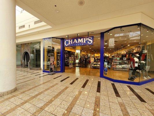 Champs Sports