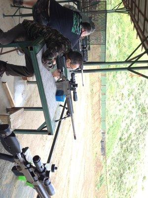 shooting the big dogs 375 Cheytac    Left or right handed