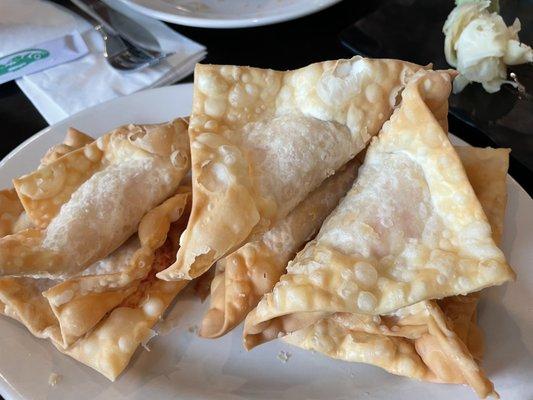 Crab Rangoon