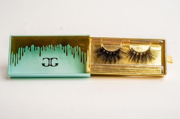 GGI 25 MM Lashes all lashes come in reusable safe case with Magnet close