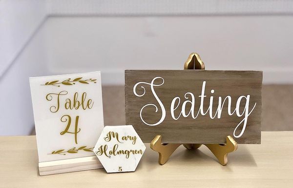 Personalized Wedding Signs and Accessories.