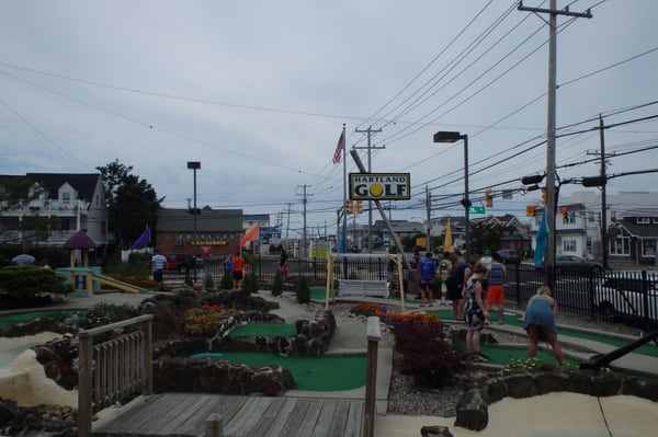 This is probably the cleanest, friendliest mini golf on Long Beach Island!