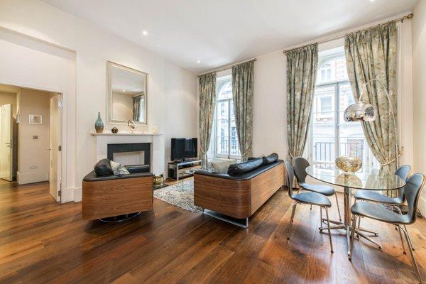 2-46 Grosvenor Street https://londonconnection.com/property/2-46-grosvenor-street/