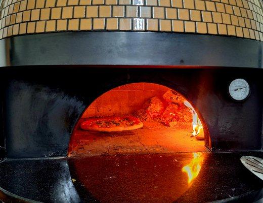 Basil Wood Fired Pizza