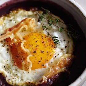 The best breakfast with warm red wine.