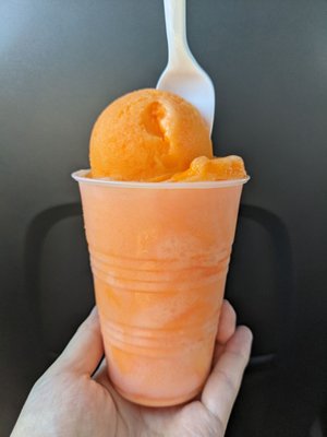 Tangerine Water Ice. IG:@HungryChaus