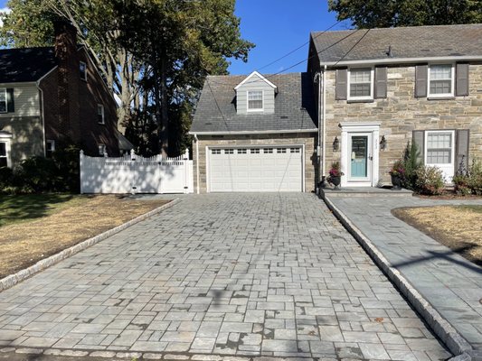 Paver driveway