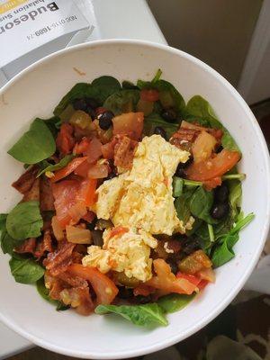 Tex Bowl breakfast with a kick...spinach, black beans, salsa,  turkey bacon and egg.