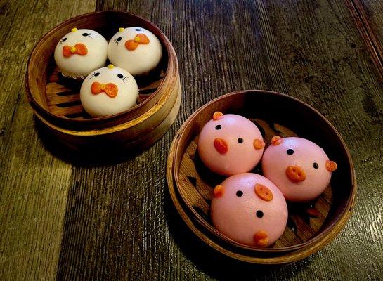 "Pokemon" Dim Sums (Hello Kitty and Piggy Buns)