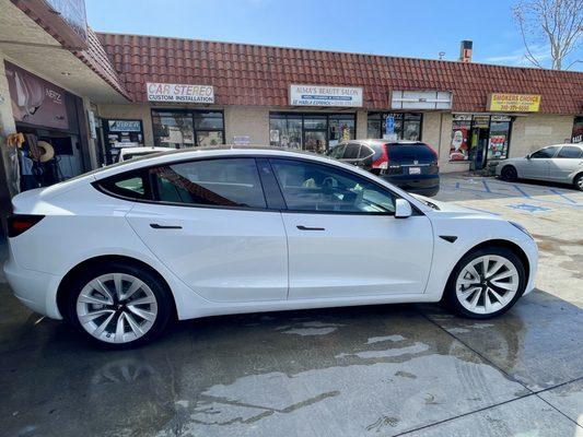 Tesla 3 : CIR Tint! All sides, rear, and sunroof