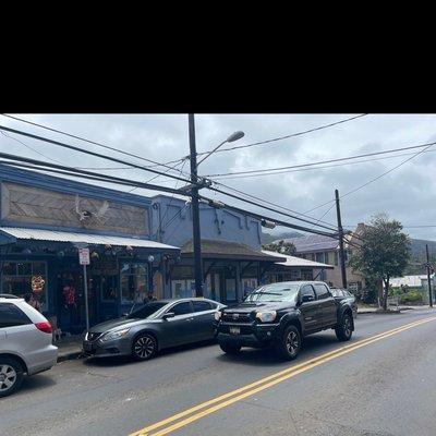 "The Antique Freak", an interesting 3-story shop