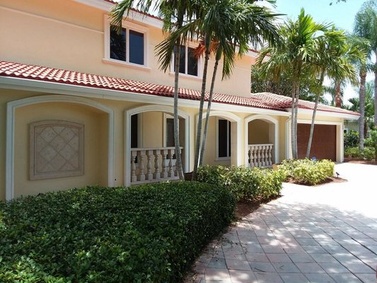 Exterior painting in Belleair Beach, FL