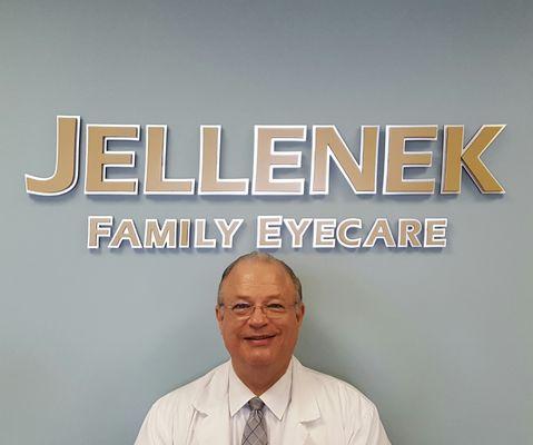 Dr. Jellenek