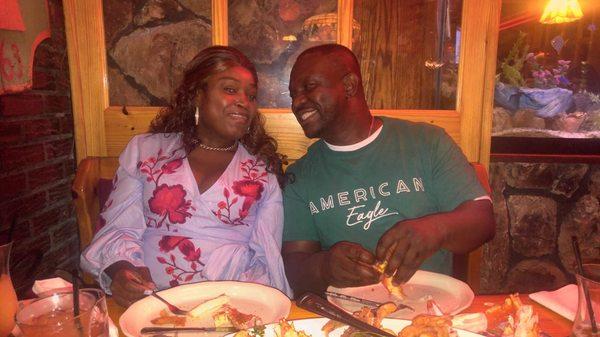 Celebrating birthday at Joe's Crab Shack with my fiancé