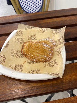 Almond Madeleine Cookie