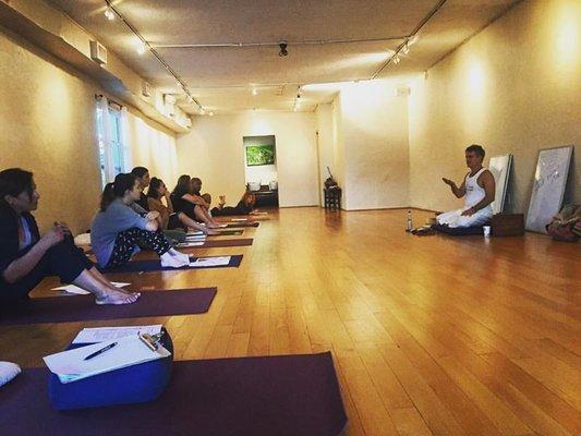 Miami Yoga Class led by Ian Darrah