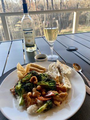 Chicken and broccoli with white rice.  Crab Rangoon, spring rolls and steamed dumplings.