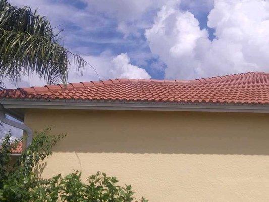 Naples roofing contractor MilBar Roofing - new roof