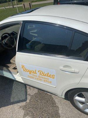 Royal Rides Taxi Services