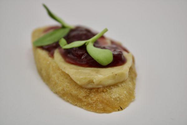 6.14.24  Partake Dine: Amuse: Toast points, foie gras butter & fruit compote.