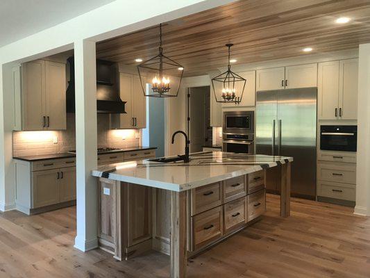 Beautiful Wellborn Cabinets in a Westlake Model Home