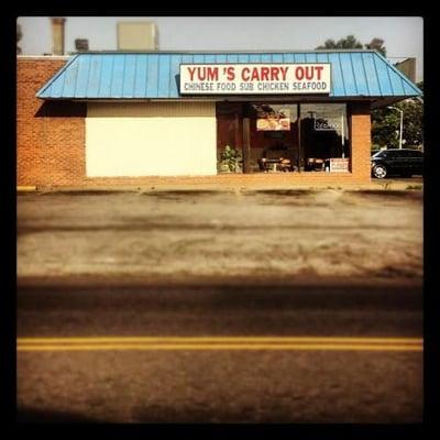 Yum's Chinese Carry Out